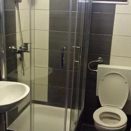 Apartmani Kod Rade Pakostane Exterior photo