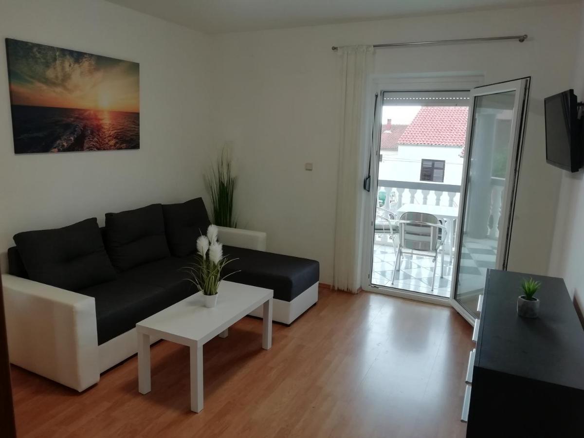 Apartmani Kod Rade Apartment