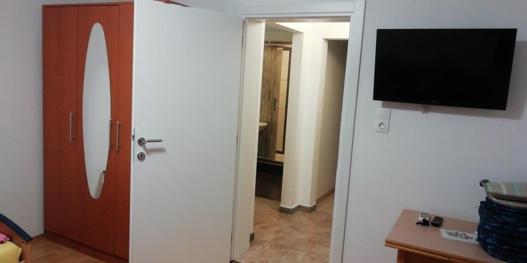 Apartmani Kod Rade Apartment *
