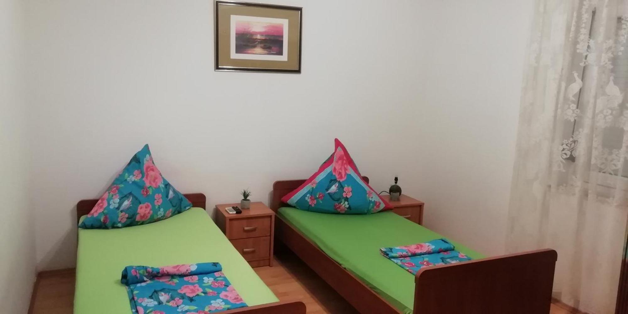 Apartmani Kod Rade Apartment *