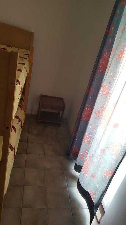 Apartmani Kod Rade * Pakostane